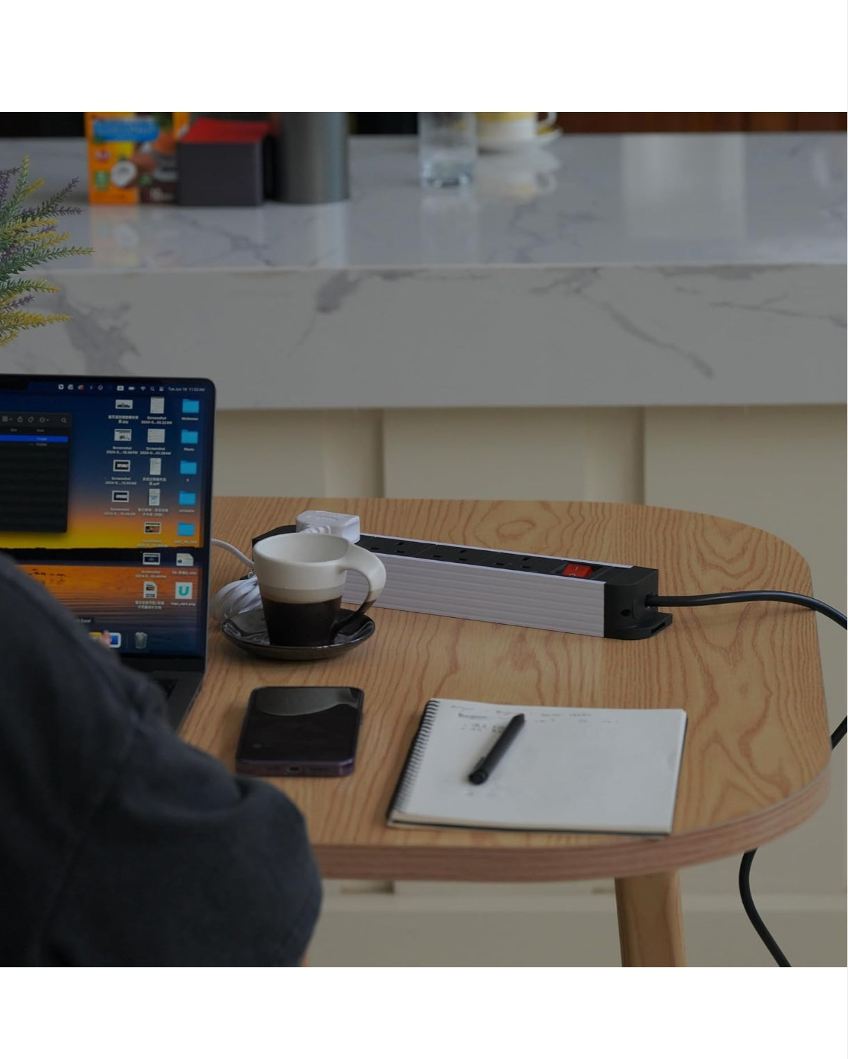 Ucomen 4-Way Extension Lead with Power Switch – 1.5m Cable Child-Proof Sockets Desktop Power Strip – 2 Pack White &