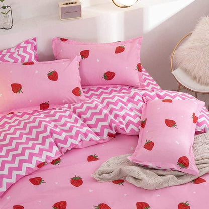 Strawberry Bedding Set - Cute Pink Girls Duvet Cover Super King | 3-Piece Microfiber Kids Bedding UK
