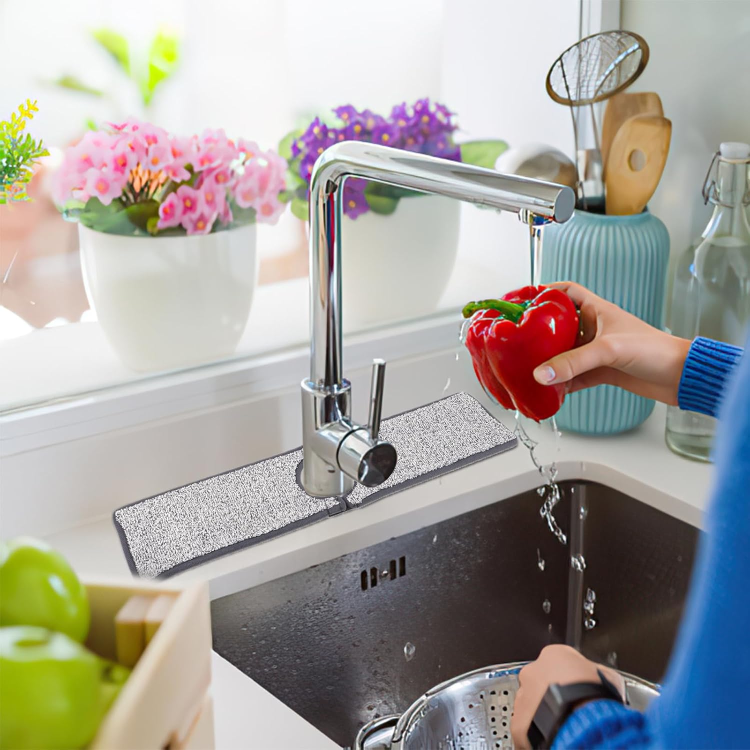Kitchen Sink Splash Guard 2 Pcs Grey Sink Splash Guard Drying Sink Faucet Absorbent Mat 18.1 * 3.9 Inch Faucet Mat